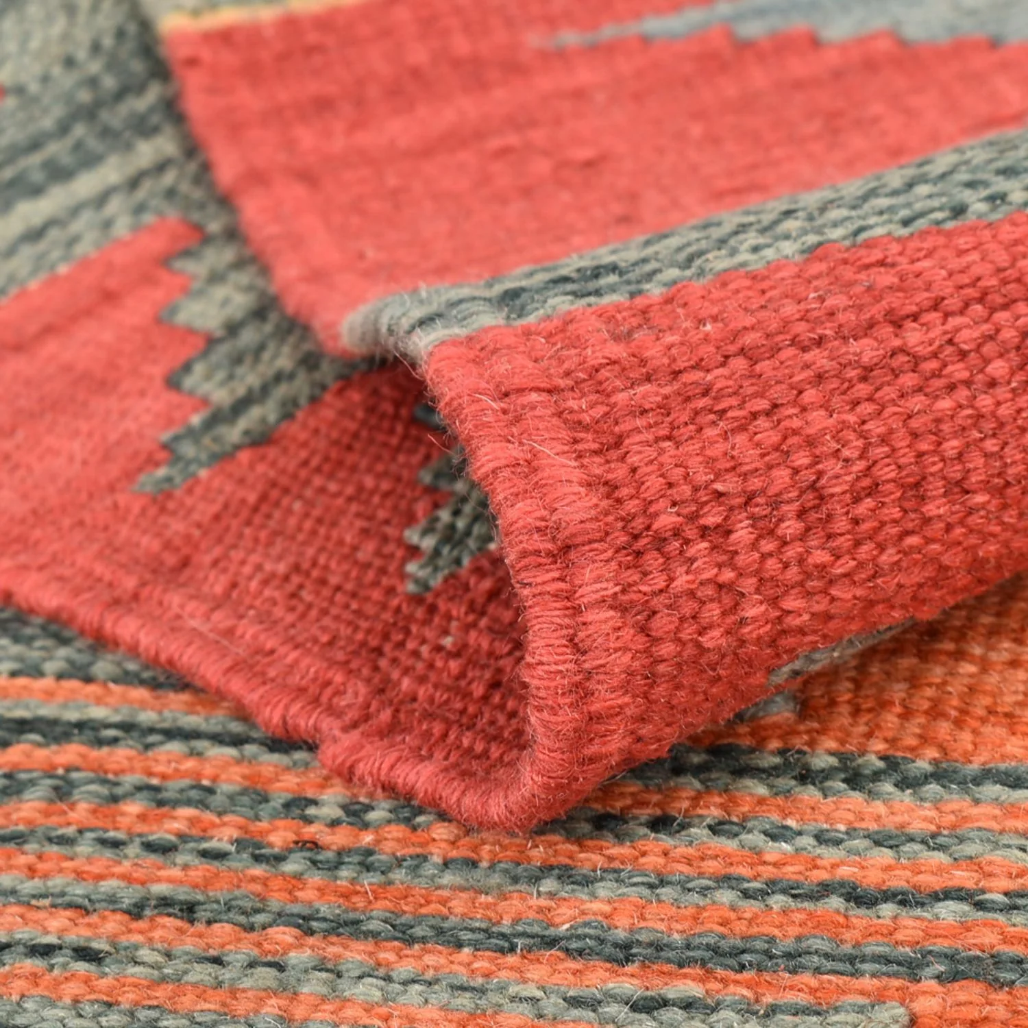 Kelim Modern Teppich 141x101cm - Image 4